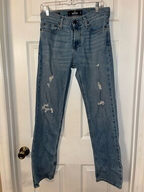 Men’s Hollister Distressed Jeans, 29 x 32